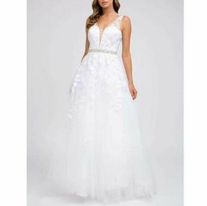 New formal evening ball gown